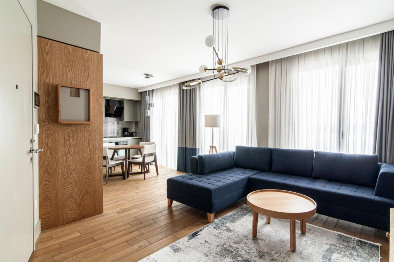 Flat With Panoramic Bosphorus View In Cihangir Istanbul Exterior foto